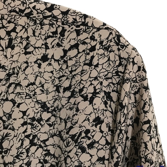 Impressions of California Long Sleeve Button Front Blouse - Picture 4 of 13